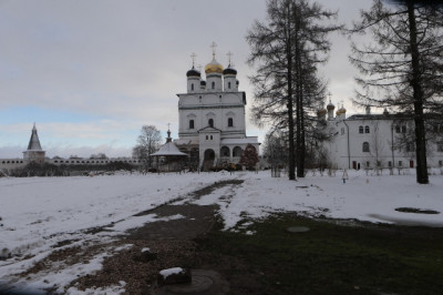 Иосифо-Волоцкий монастырь