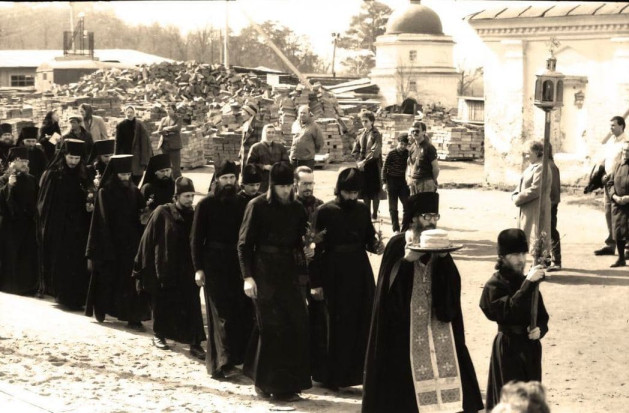 Возрождение Оптиной пустыни